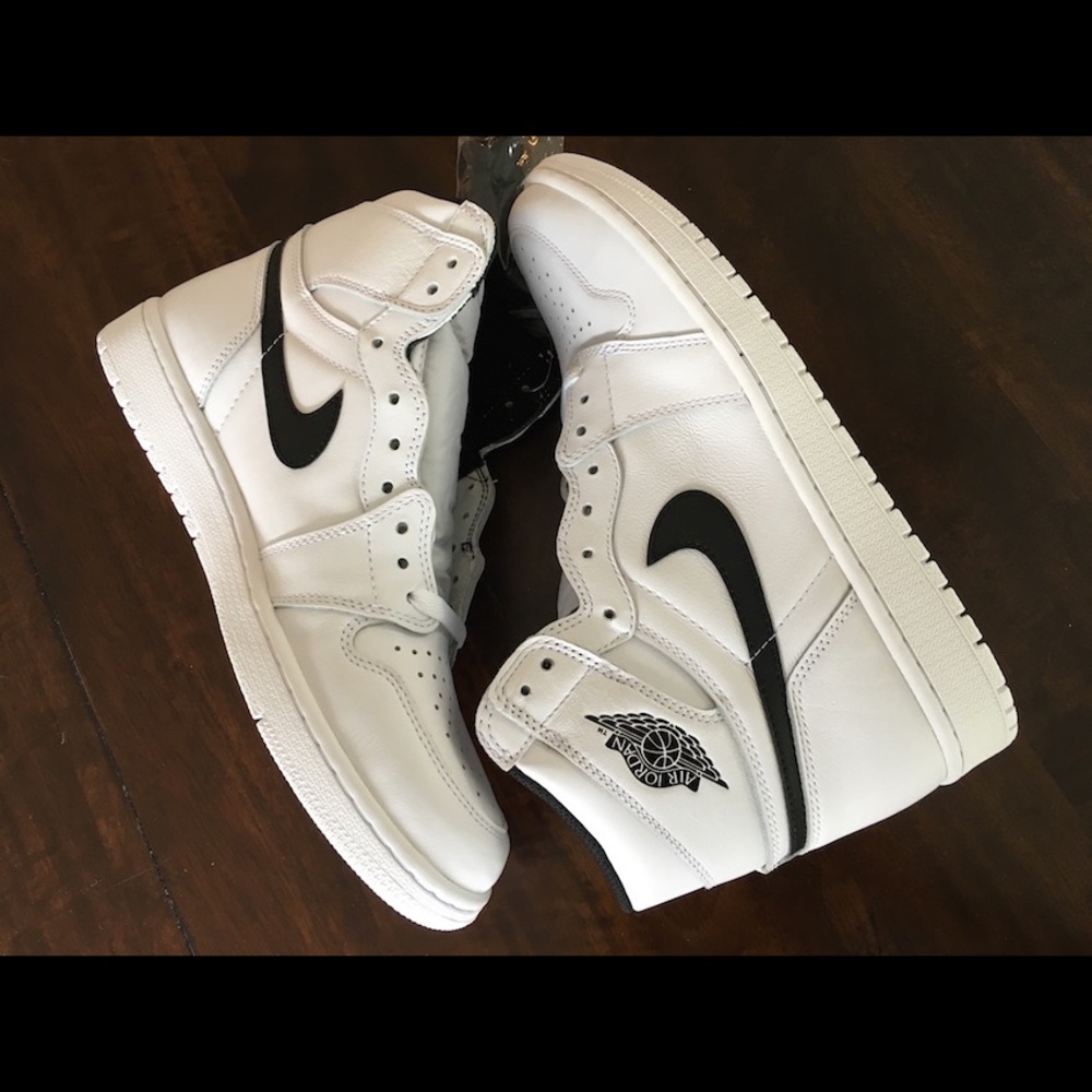 Jordan 1 - 10/10 Condition - Worn Once